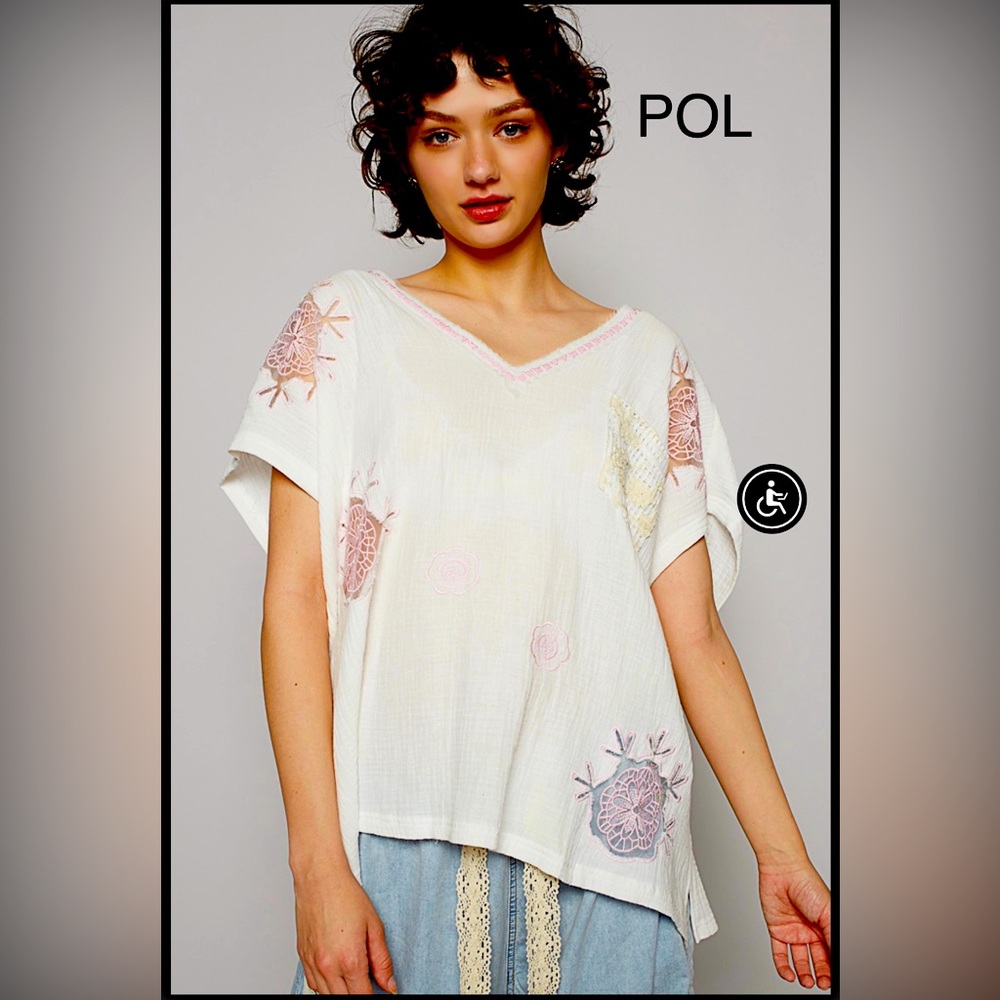 BP213-5🤍🩵NEW! POL playful White Embroidered Top w/cutest details in pastels!